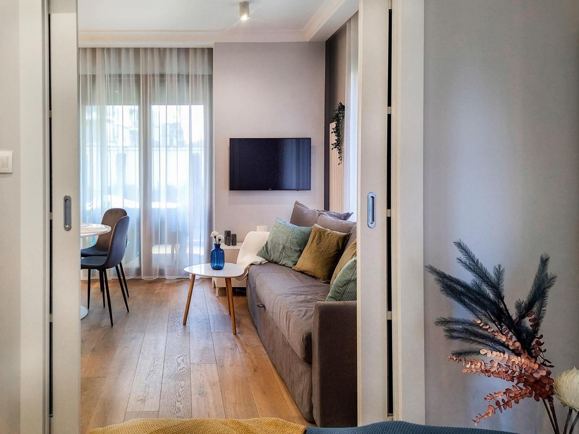 Classy 2-room With Private Garden And Air Conditioning- Old Town Krakau