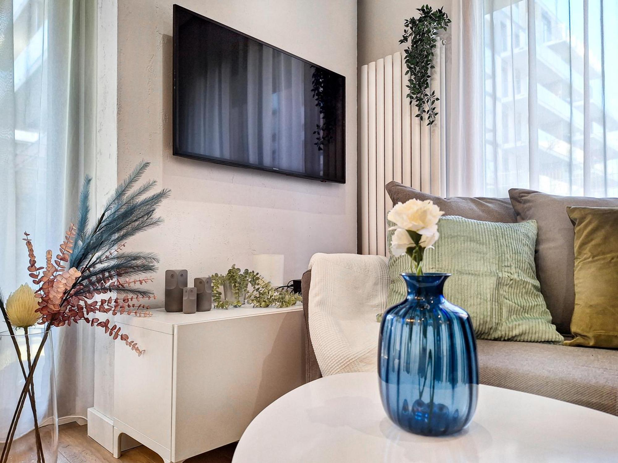 Classy 2-room With Private Garden And Air Conditioning- Old Town Krakau